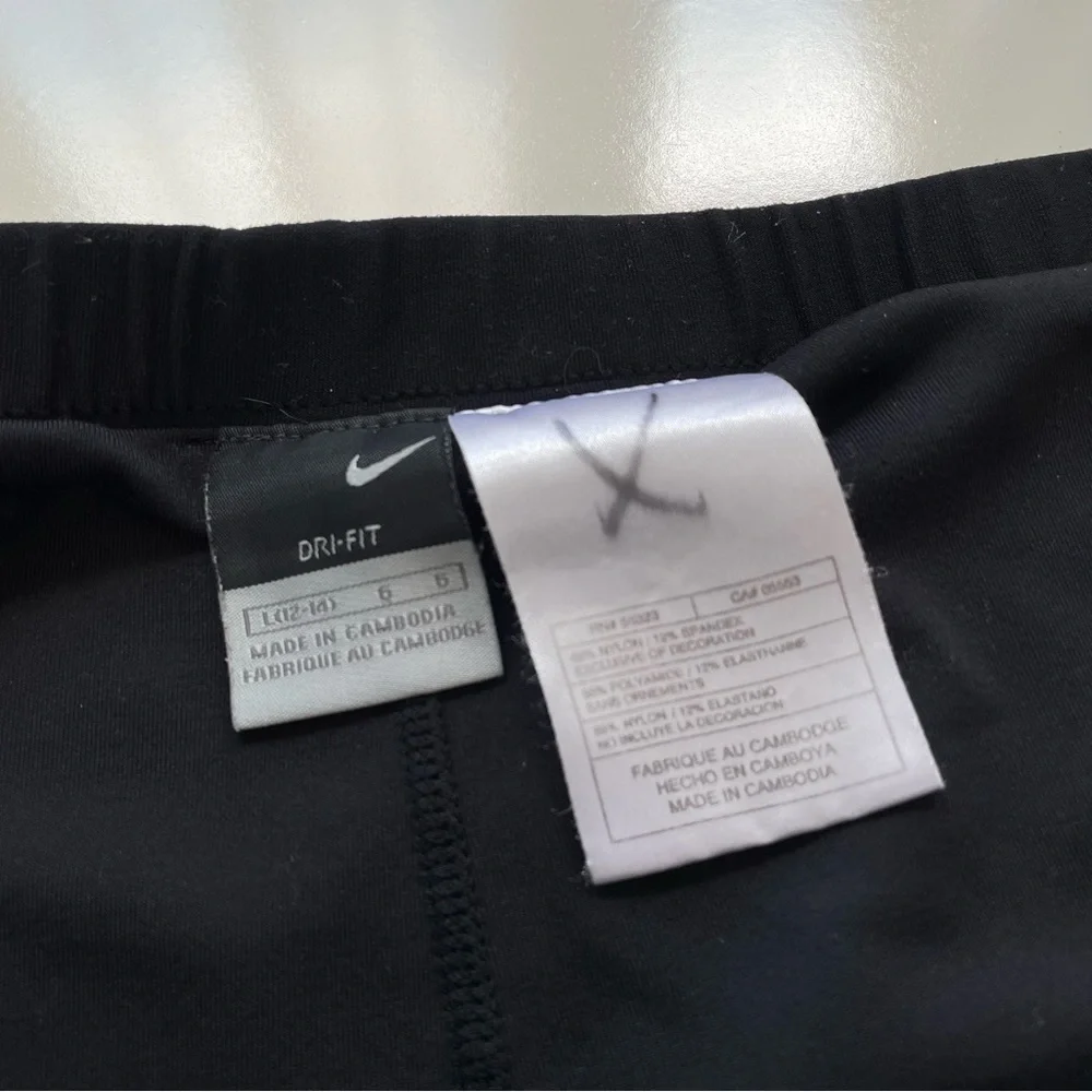 Nike Dri-fit Nike Women's Black Skort Athletic Golf Tennis Pickleball Size LARGE